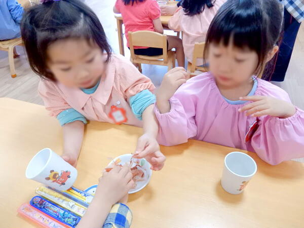 サンタリーベ保育園 4月の食育