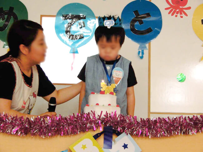 7月の子どもたち-誕生日会